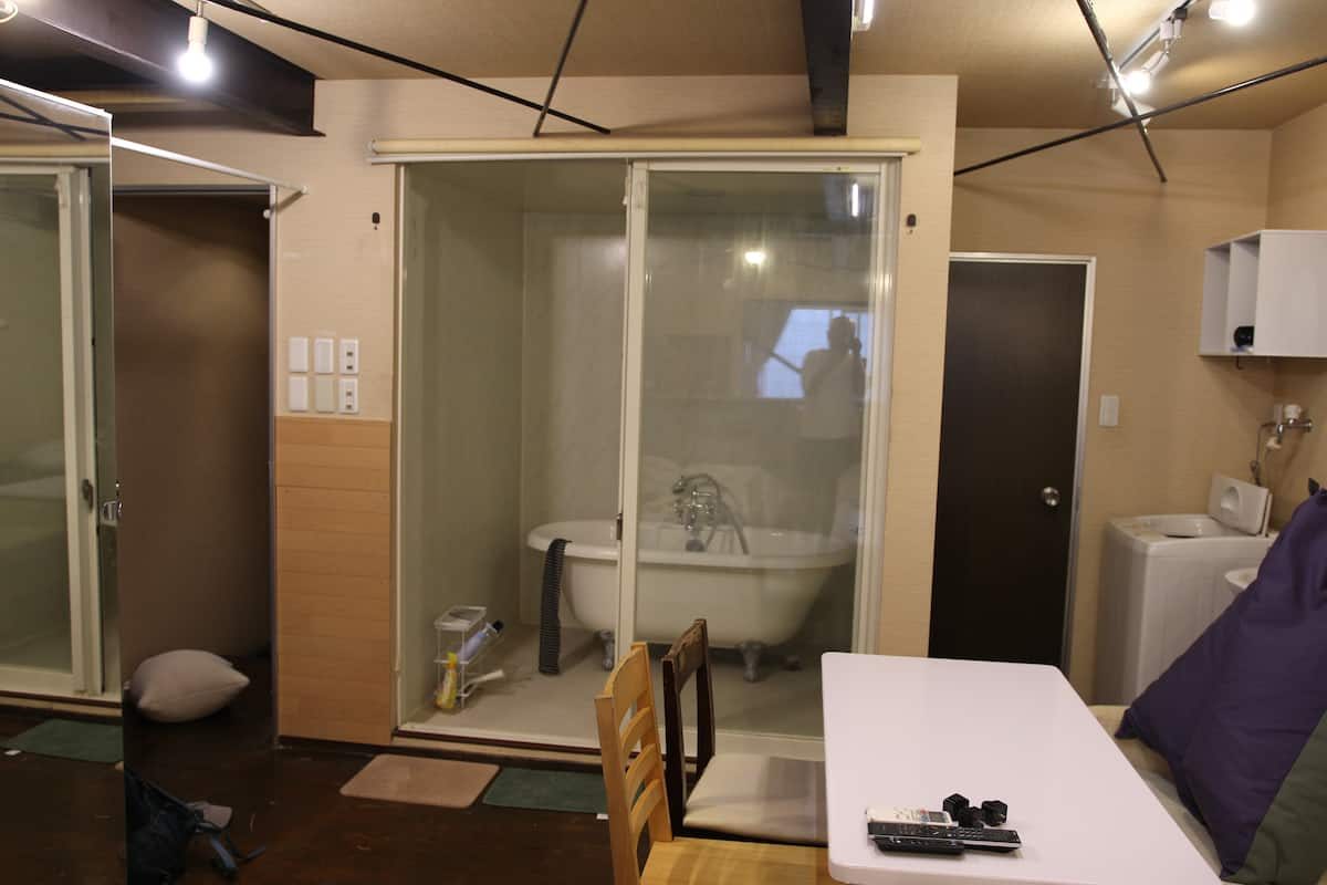 専用バスルーム(バスタブ付き)